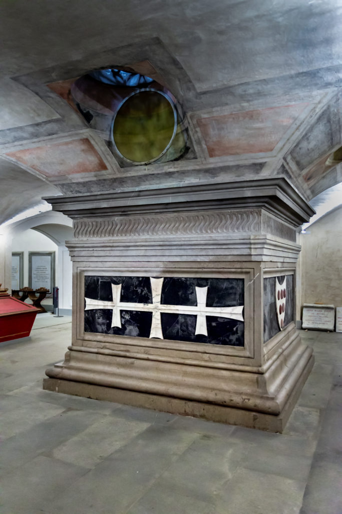Tomb of Cosimo The Elder, Florence Must Visit - The Medici Chapel 