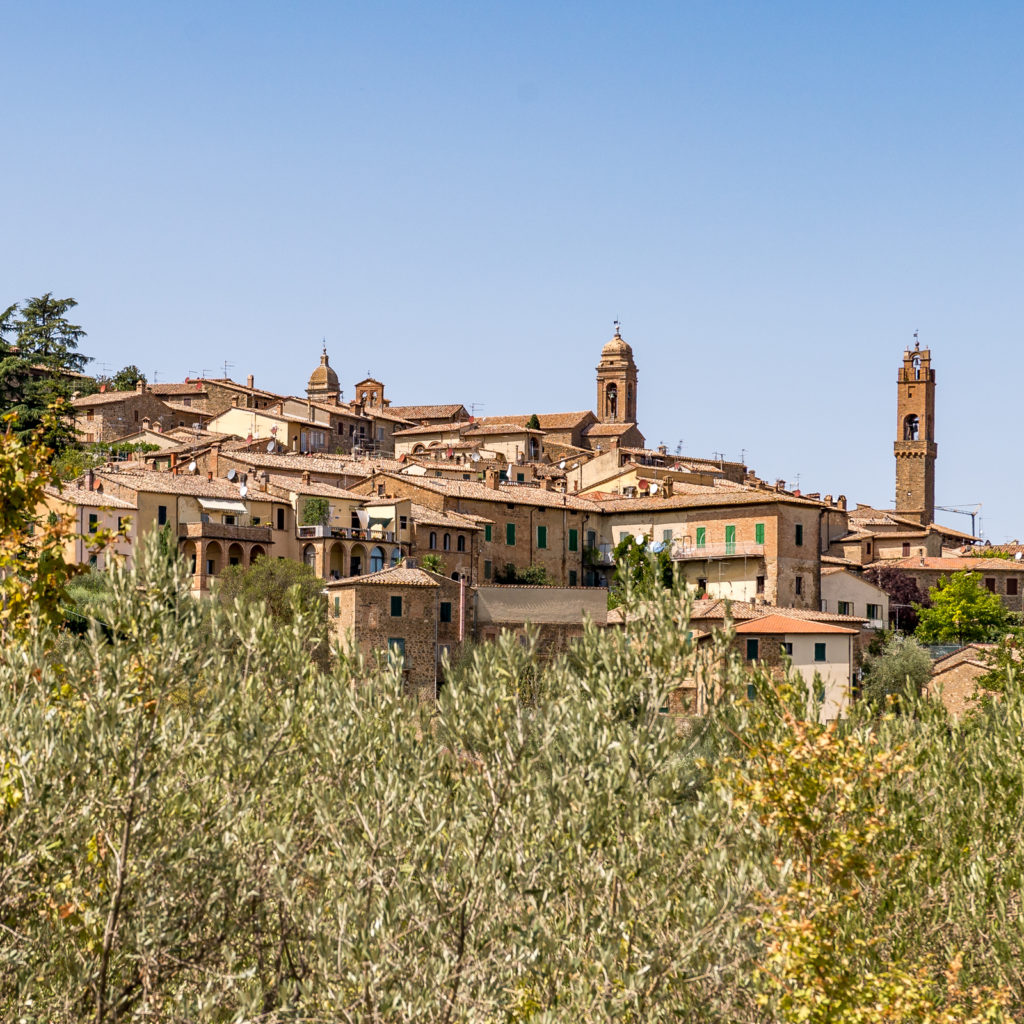 3 Favorite Hill Towns of Tuscany WrittenFYI